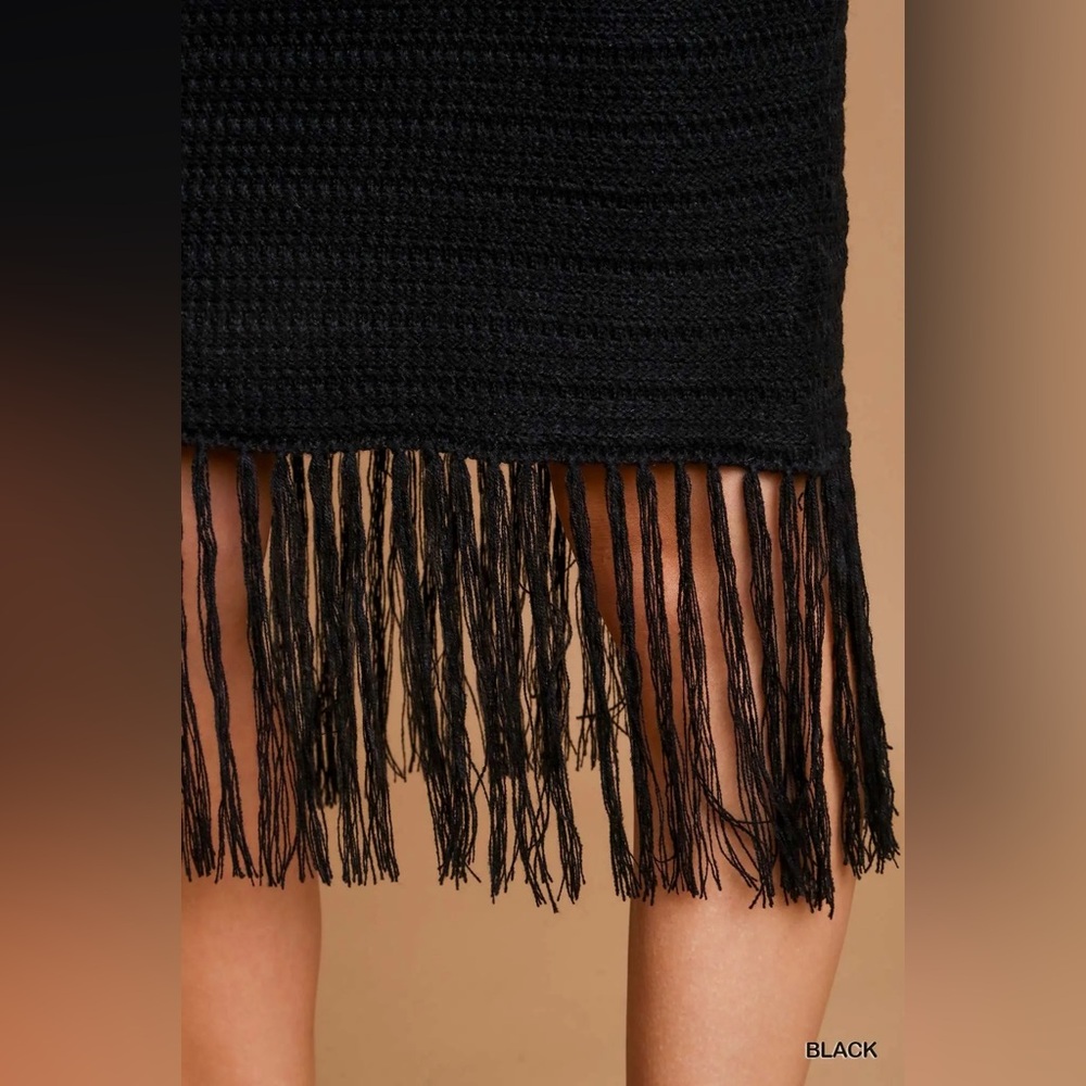 Umgee Black Fringe Crochet Skirt with Frey Hem - Picture 4 of 5